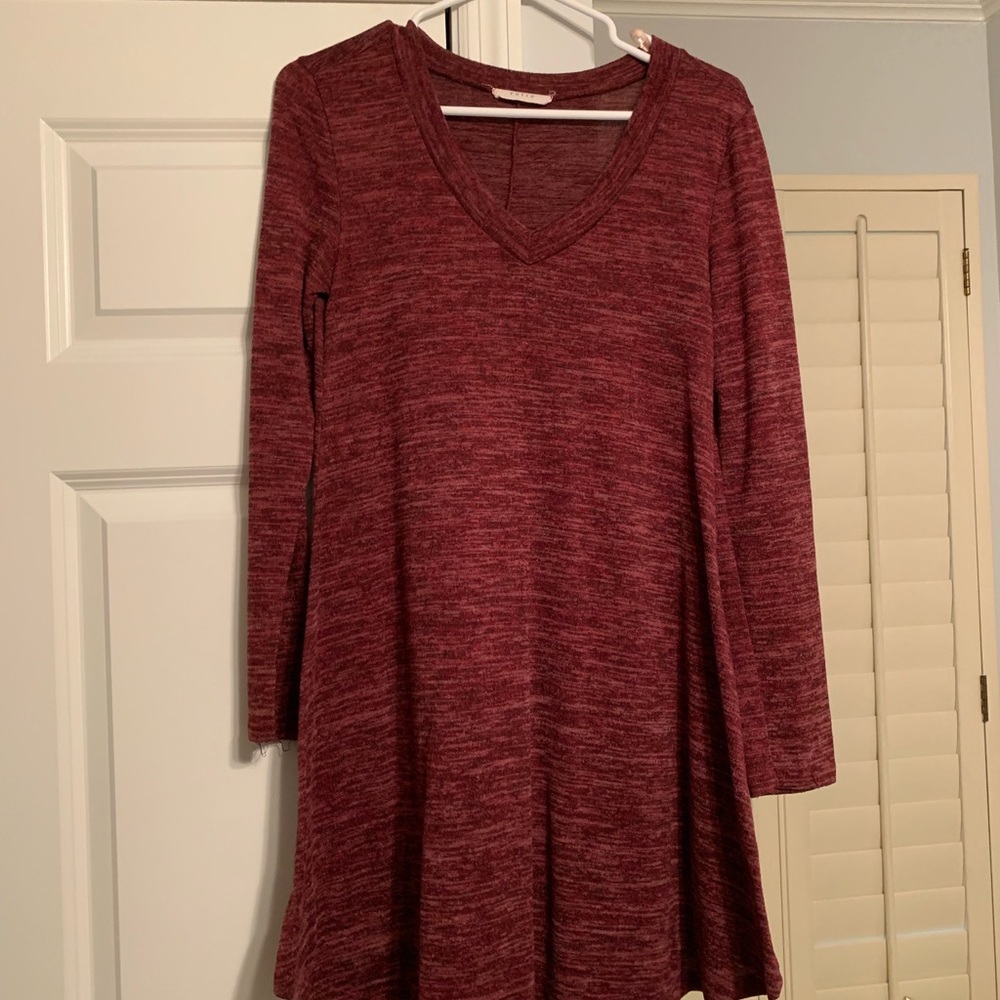Long sleeve shift dress.